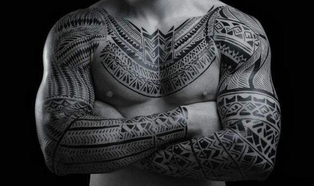 Beyond-the-Lines-Your-Guide-to-Tribal-Tattoos-Designs