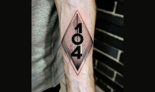 Unveiling-Your-Story-Creative-Birthdate-Tattoo-Designs-2024