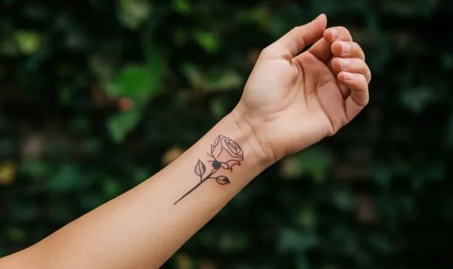 Elegant-and-Unique-Rose-Tattoo-Designs-to-Inspire