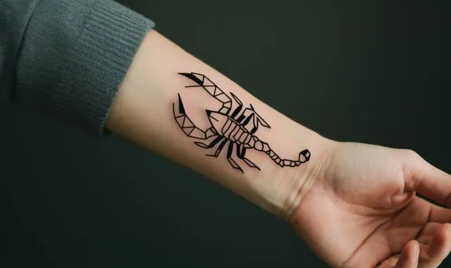 Scorpion-Tattoo-Design-Don't-Get-Stung-by-its-Beauty